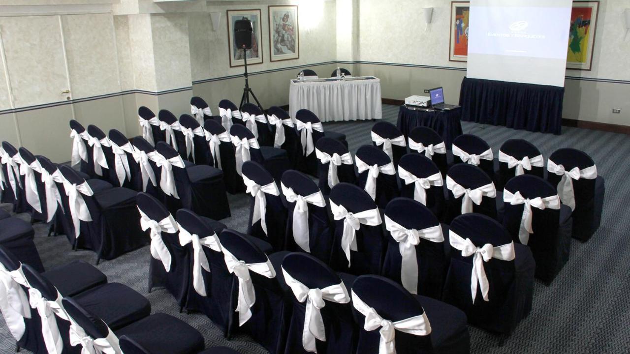 קראקס Hotel Altamira Suites מראה חיצוני תמונה