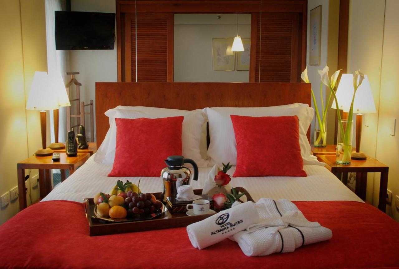 קראקס Hotel Altamira Suites מראה חיצוני תמונה