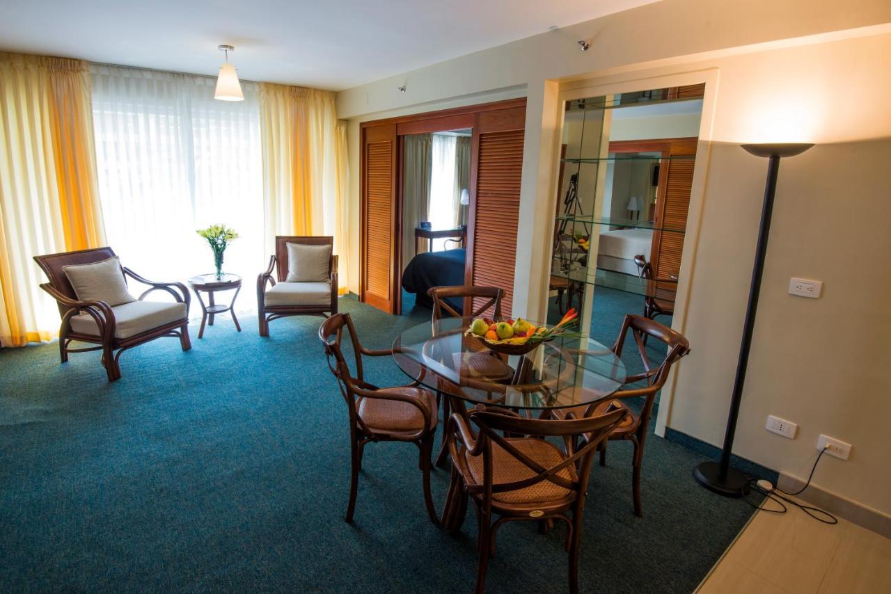 קראקס Hotel Altamira Suites מראה חיצוני תמונה