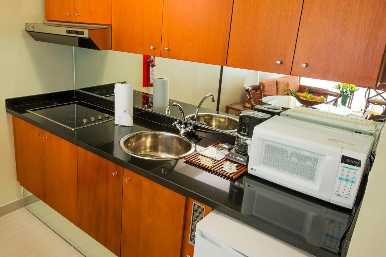 קראקס Hotel Altamira Suites מראה חיצוני תמונה