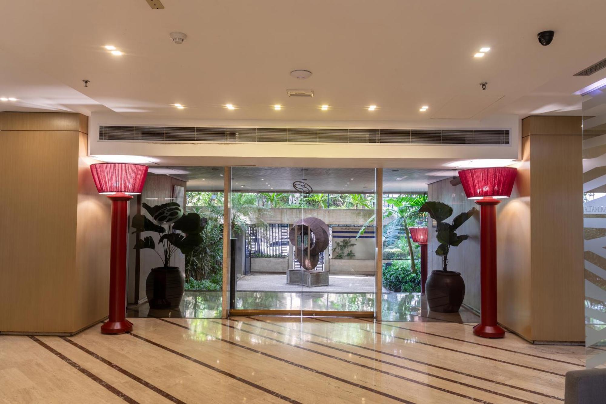 קראקס Hotel Altamira Suites מראה חיצוני תמונה